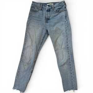 Levi Wedgies Light Blue Wash Distressed w Frayed Hem Size 25